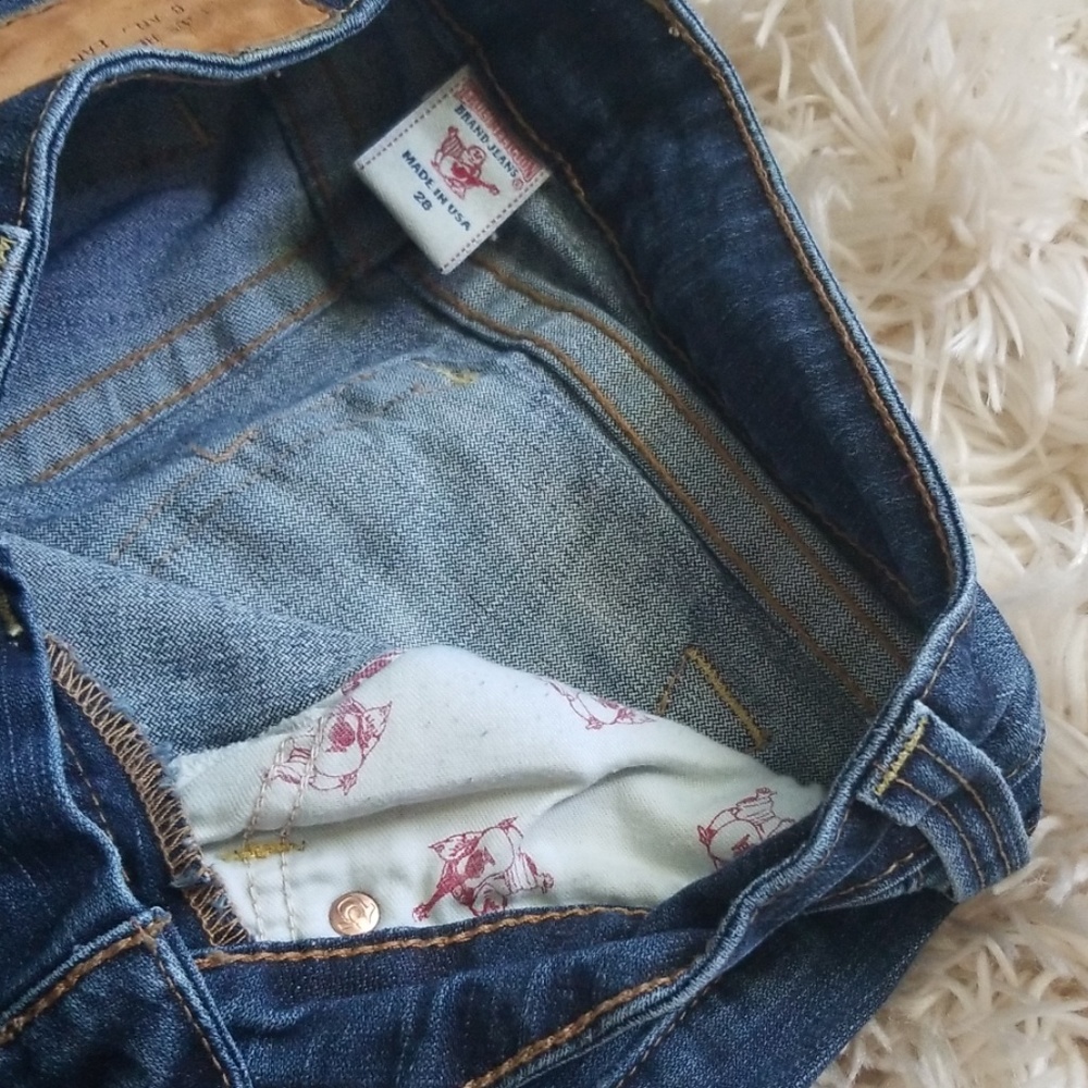 True Religion - Picture 5 of 5